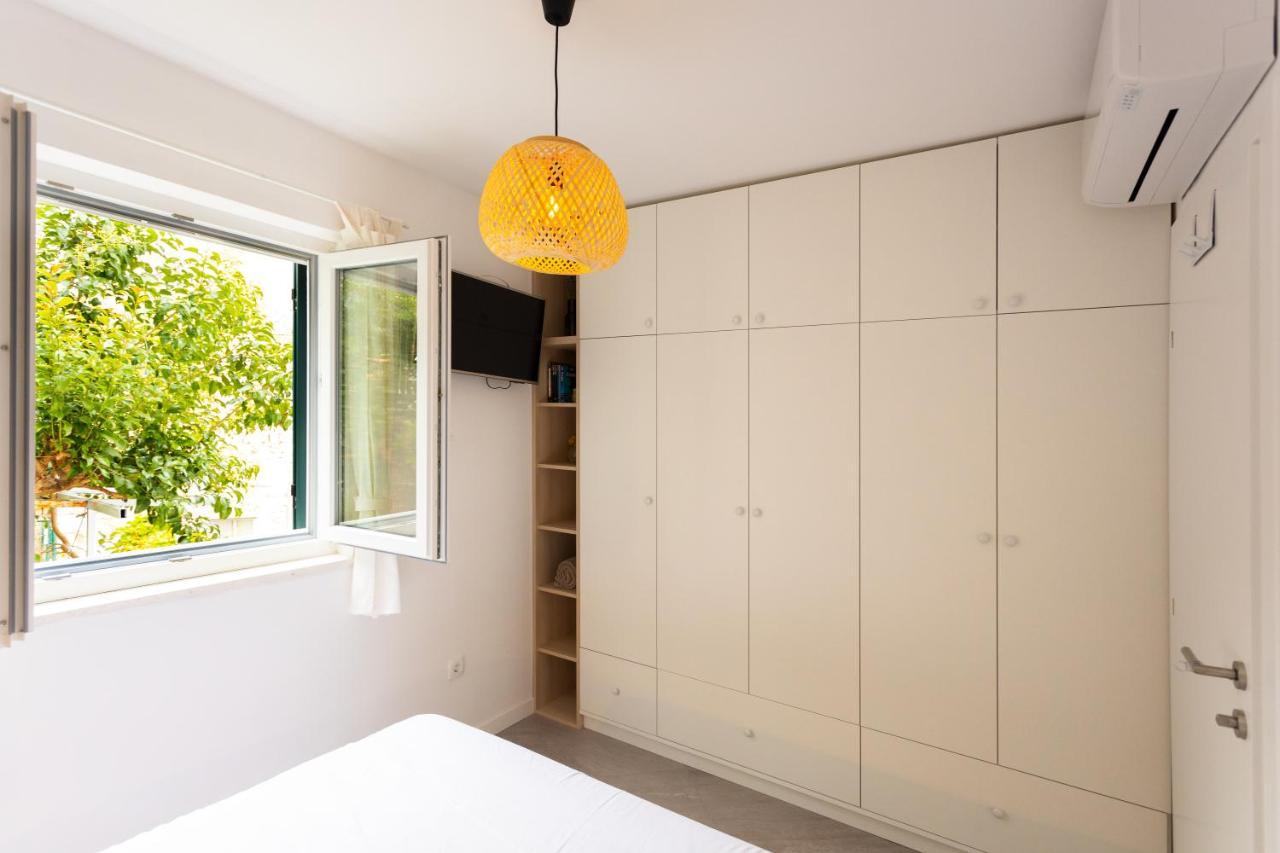 Jesliving Hvar - 2 Bedroom Elegant Apartment With Sea View In Historic Center Of フヴァル エクステリア 写真